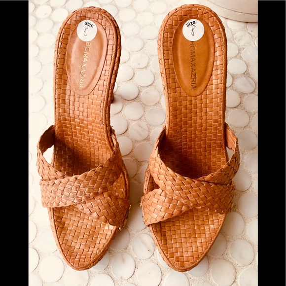 BCBGMaxAzria Shoes - BCBGMaxAzria Woven Leather Nicosia Madras Sandals!